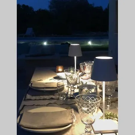 Vila Idyllischer Trullo Mit Pool *